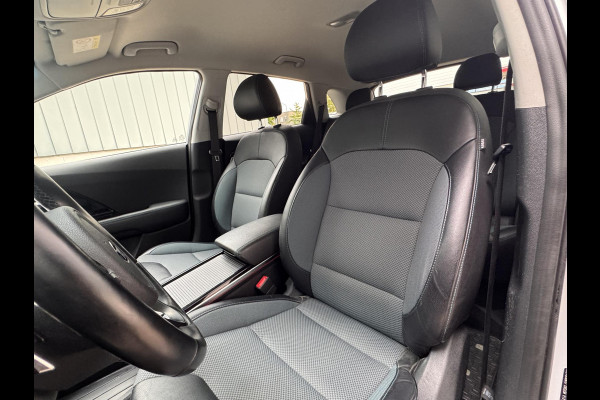 Kia e-Niro ComfortLine 64 kWh | SOH: 97,2% | 3 Fase |  Trekhaak | Stoelverwarming | Camera | Blindspot | Adaptive CC |