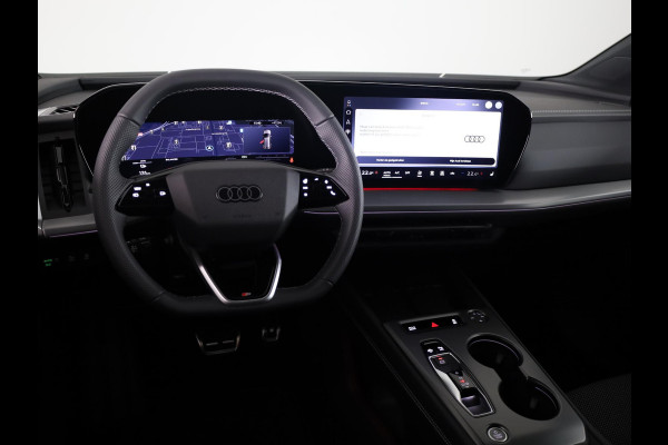 Audi Q4 e-tron S edition 82 kWh 286 pk | Techniekpakket plus | Winterpakket | Trekhaak | Optiekpakket zwart-glanzend |