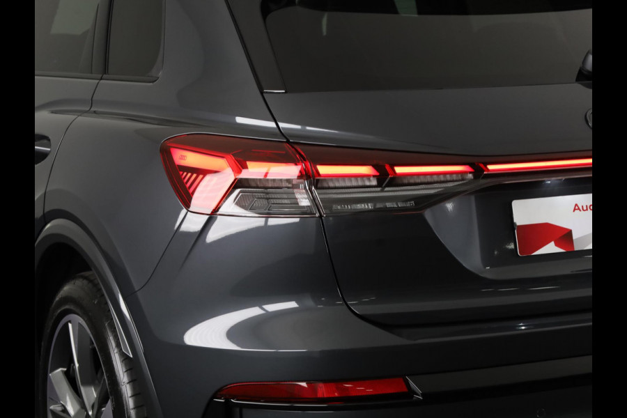 Audi Q4 e-tron S edition 82 kWh 286 pk | Techniekpakket plus | Winterpakket | Trekhaak | Optiekpakket zwart-glanzend |