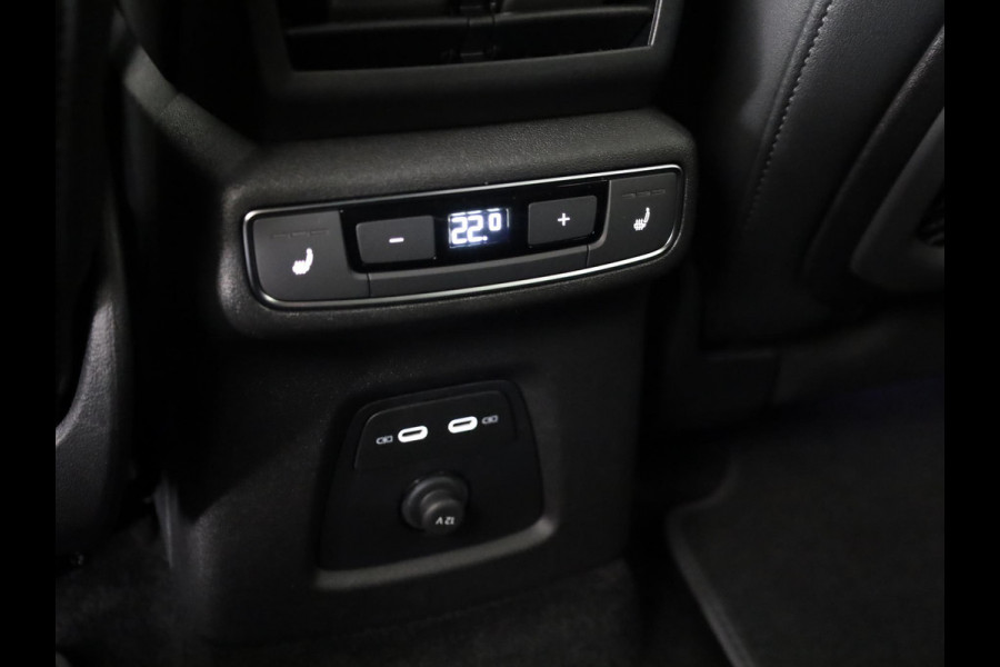 Audi Q4 e-tron S edition 82 kWh 286 pk | Techniekpakket plus | Winterpakket | Trekhaak | Optiekpakket zwart-glanzend |