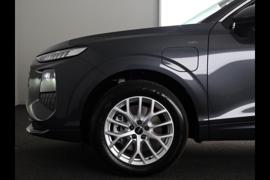Audi Q3 Sportback Advanced edition e-hybrid 272 pk | Techniek pakket | Trekhaak | LED koplampen | Privacy glas |