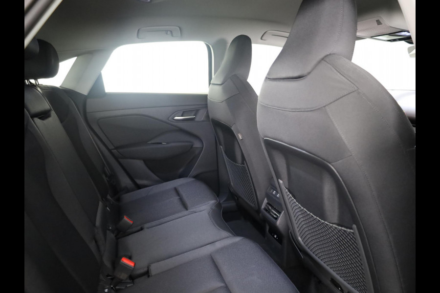 Audi Q3 Sportback Advanced edition e-hybrid 272 pk | Techniek pakket | Trekhaak | LED koplampen | Privacy glas |