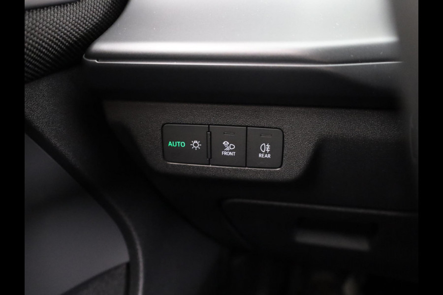 Audi Q3 Sportback Advanced edition e-hybrid 272 pk | Techniek pakket | Trekhaak | LED koplampen | Privacy glas |