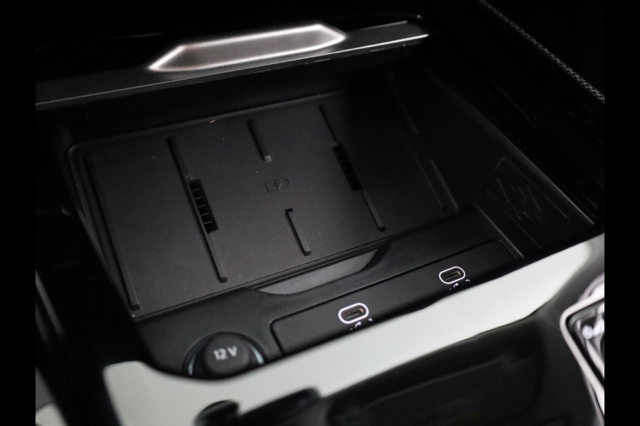 Audi Q3 Sportback Advanced edition e-hybrid 272 pk | Techniek pakket | Trekhaak | LED koplampen | Privacy glas |