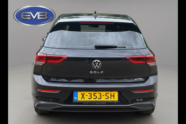 Volkswagen Golf 1.0 eTSI AUTOMAAT Life, achteruitrijcamera, navigatie, sfeerverlichting, climaat, 1 e eigenaar, NL auto met nap