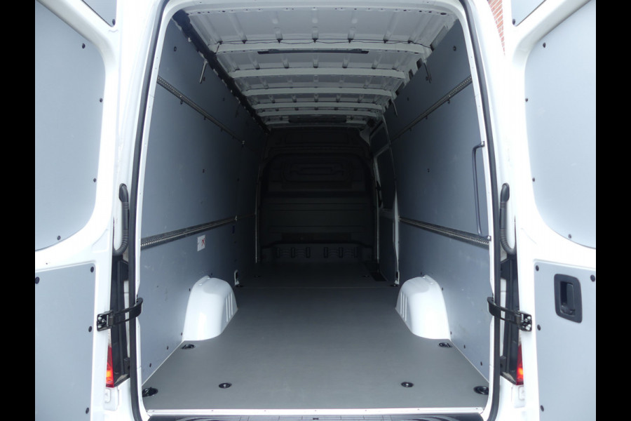 Mercedes-Benz Sprinter 317 CDI L3H2 Leer/LED/Camera/Trekhaak/Navigatie