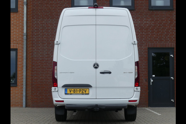 Mercedes-Benz Sprinter 317 CDI L3H2 Leer/LED/Camera/Trekhaak/Navigatie