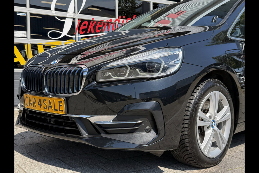 BMW 2 Serie Active Tourer 225xe iPerformance High Executive 165KW - Hybrid I Automaat I Navigatie Leer I Airco I Sport velgen