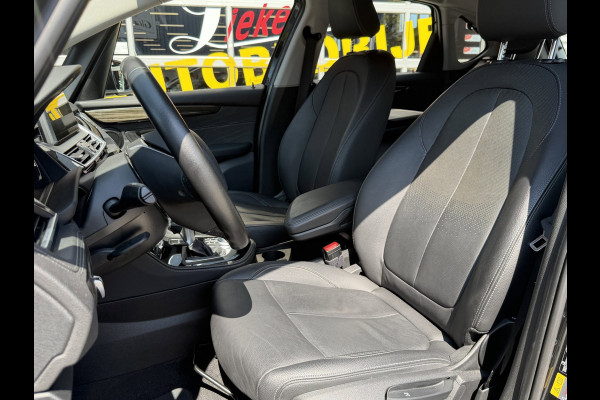 BMW 2 Serie Active Tourer 225xe iPerformance High Executive 165KW - Hybrid I Automaat I Navigatie Leer I Airco I Sport velgen