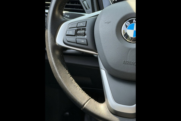 BMW 2 Serie Active Tourer 225xe iPerformance High Executive 165KW - Hybrid I Automaat I Navigatie Leer I Airco I Sport velgen