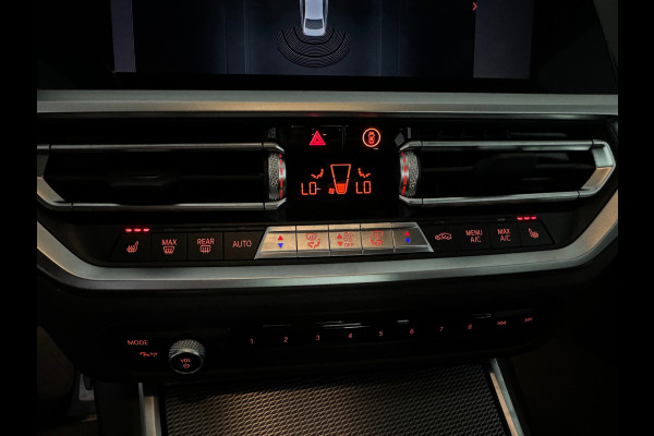 BMW 3-serie 330i High Executive Laser|Stoelverwarming|Carplay|Sfeer