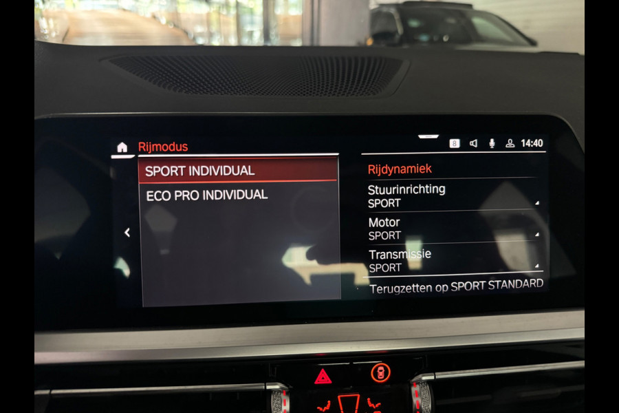 BMW 3-serie 330i High Executive Laser|Stoelverwarming|Carplay|Sfeer