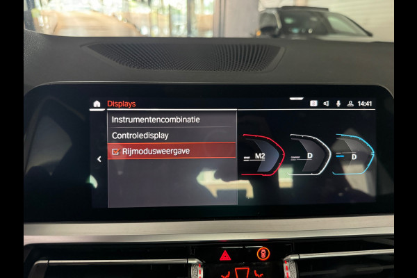 BMW 3-serie 330i High Executive Laser|Stoelverwarming|Carplay|Sfeer