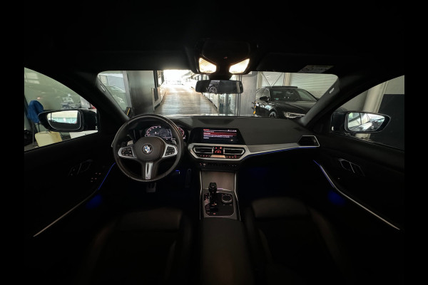 BMW 3-serie 330i High Executive Laser|Stoelverwarming|Carplay|Sfeer