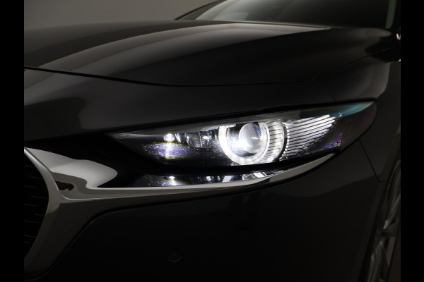 Mazda 3 2.0 e-SkyActiv-X M HYBRID 186 PK LUXURY + CARPLAY | BOSE | HEAD-UP | ADAPTIVE CRUISE | MEMORY | STOEL/STUURVERW.