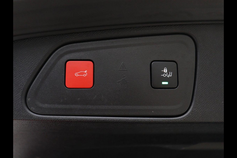 Peugeot 3008 1.6 HYbrid4 300 GT Pack Business | SOH 94,8% | Panoramadak | Leder/alcantara | Stoelverwarming | Adaptive cruise | Lane assist | Sfeerverlichting | Carplay | Focal sound | Camera | Park assist | Elektrische achterklep