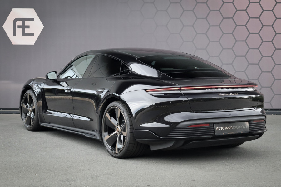 Porsche Taycan Turbo 93 kWh | PASSENGER DISPLAY | ADAPTIVE CRUISE | STOELVERWAMING & VERKOELING | 360 CAMERA | BOSE AUDIO |
