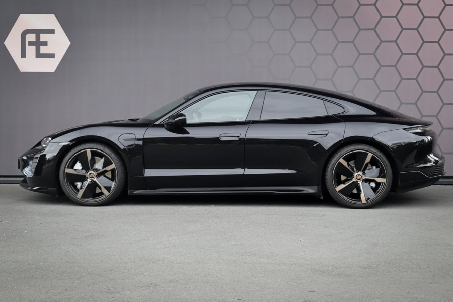 Porsche Taycan Turbo 93 kWh | PASSENGER DISPLAY | ADAPTIVE CRUISE | STOELVERWAMING & VERKOELING | 360 CAMERA | BOSE AUDIO |