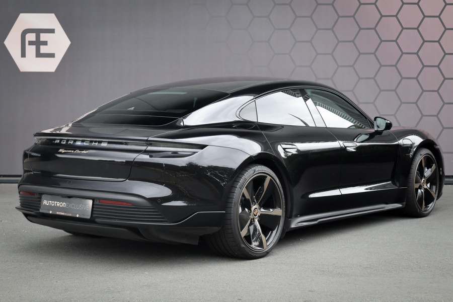 Porsche Taycan Turbo 93 kWh | PASSENGER DISPLAY | ADAPTIVE CRUISE | STOELVERWAMING & VERKOELING | 360 CAMERA | BOSE AUDIO |