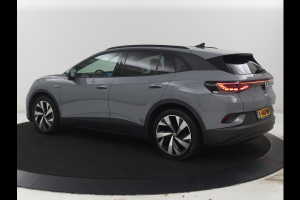 Volkswagen ID.4 Family 77 kWh | SOH 91,3% | Panoramadak | Leder/alcantara | Stuur/stoel verwarming | Sfeerverlichting | Carplay | Adaptive cruise | Camera | Park assist | Trekhaak