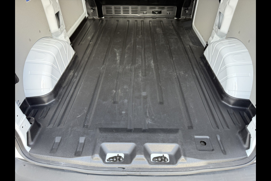 Ford E-Transit Custom 71kWh 140PK Elektrisch 344km WLTP 2300kg Trekvermogen BEV Snelladen Stoel + Stuur verwarming LED Cruise Control Camera Carplay Parkeersensoren v+a