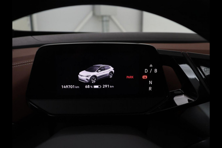 Volkswagen ID.4 Family 77 kWh | SOH 91,3% | Panoramadak | Leder/alcantara | Stuur/stoel verwarming | Sfeerverlichting | Carplay | Adaptive cruise | Camera | Park assist | Trekhaak