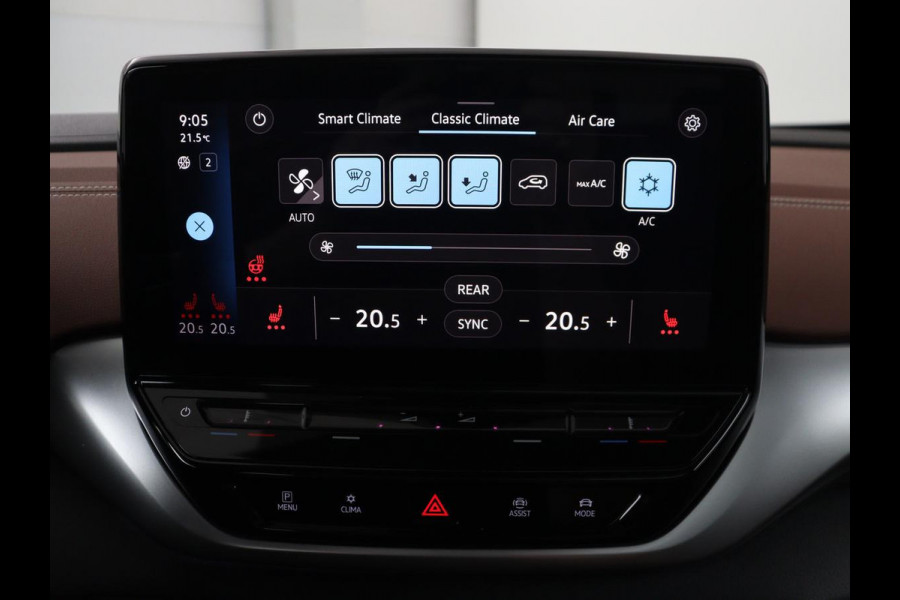 Volkswagen ID.4 Family 77 kWh | SOH 91,3% | Panoramadak | Leder/alcantara | Stuur/stoel verwarming | Sfeerverlichting | Carplay | Adaptive cruise | Camera | Park assist | Trekhaak