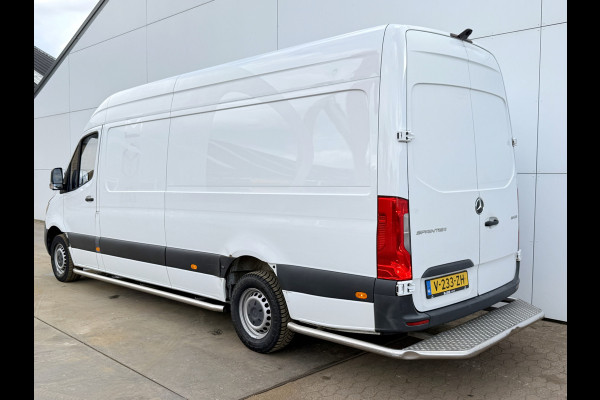 Mercedes-Benz Sprinter 311 1.9 110PK Automaat L3H2 Climate Control Pakketinrichting Pakketwagen
