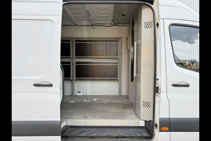 Mercedes-Benz Sprinter 311 1.9 110PK Automaat L3H2 Climate Control Pakketinrichting Pakketwagen
