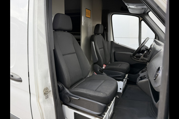Mercedes-Benz Sprinter 311 1.9 110PK Automaat L3H2 Climate Control Pakketinrichting Pakketwagen
