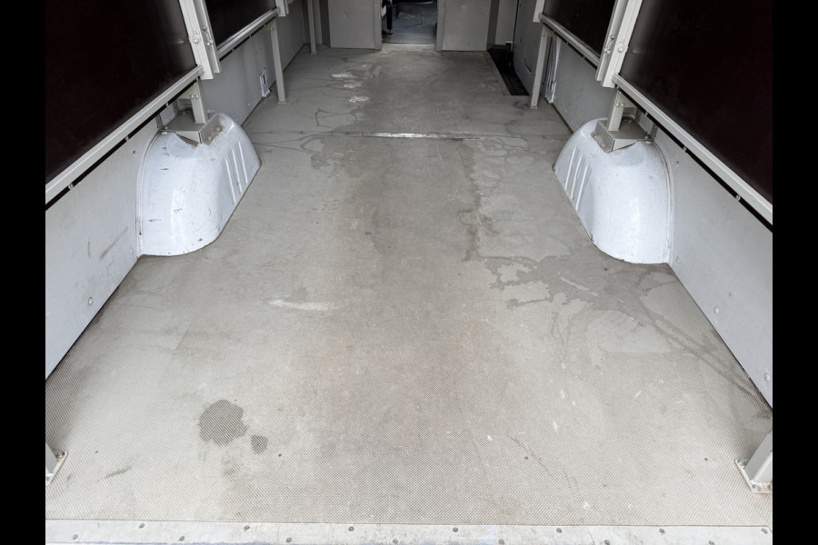 Mercedes-Benz Sprinter 311 1.9 110PK Automaat L3H2 Climate Control Pakketinrichting Pakketwagen