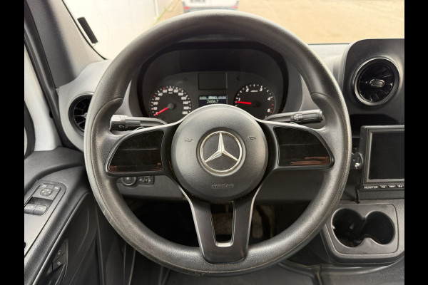 Mercedes-Benz Sprinter 311 1.9 110PK Automaat L3H2 Climate Control Pakketinrichting Pakketwagen