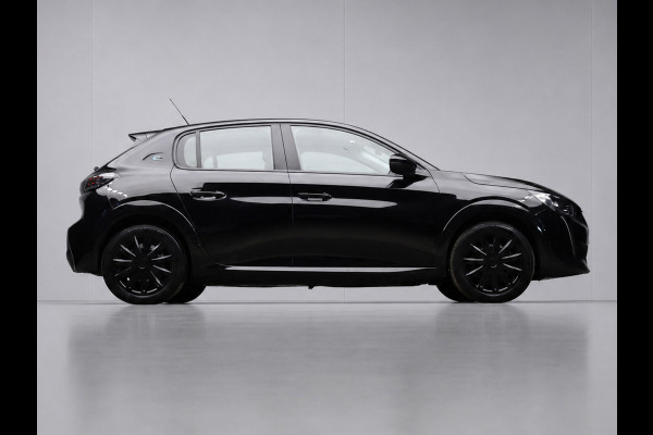 Peugeot e-208 EV Allure 50 kWh SOH 90% (CARPLAY,NAVI,LED,CRUISE,SPORTSTOELEN,CLIMATE,PDC,NETTESTAAT)