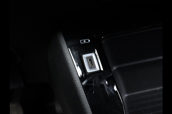 Peugeot e-208 EV Allure 50 kWh SOH 90% (CARPLAY,NAVI,LED,CRUISE,SPORTSTOELEN,CLIMATE,PDC,NETTESTAAT)
