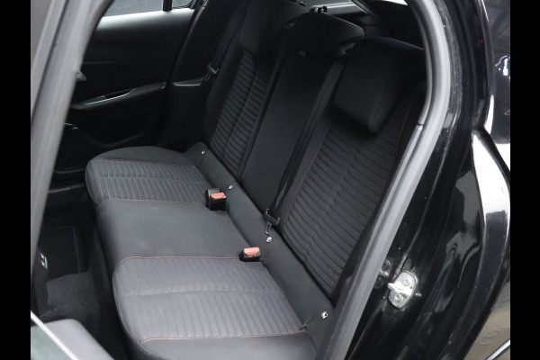 Peugeot e-208 EV Allure 50 kWh SOH 90% (CARPLAY,NAVI,LED,CRUISE,SPORTSTOELEN,CLIMATE,PDC,NETTESTAAT)
