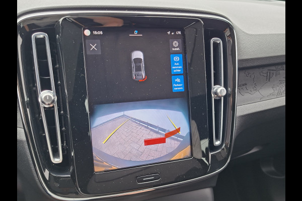 Volvo C40 SOH 90% Core 69 kWh Carplay Pano Elek.Trekhaak Camera Orig.NL Voll.Onderhouden!