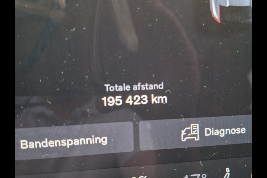 Volvo C40 SOH 90% Core 69 kWh Carplay Pano Elek.Trekhaak Camera Orig.NL Voll.Onderhouden!