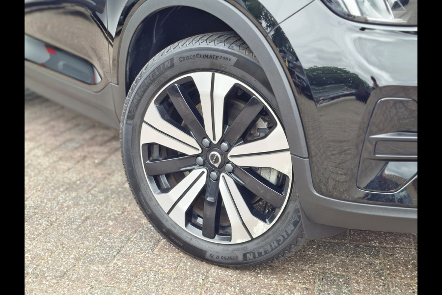 Volvo C40 SOH 90% Core 69 kWh Carplay Pano Elek.Trekhaak Camera Orig.NL Voll.Onderhouden!
