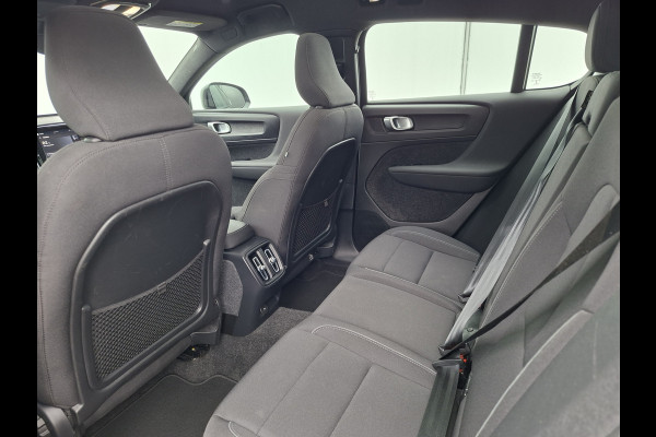 Volvo C40 SOH 90% Core 69 kWh Carplay Pano Elek.Trekhaak Camera Orig.NL Voll.Onderhouden!