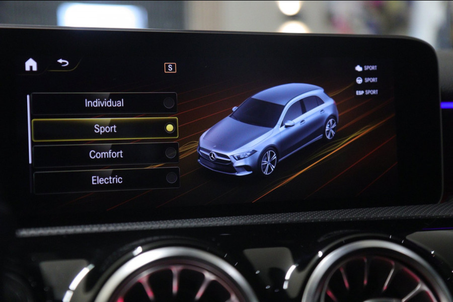 Mercedes-Benz A-Klasse 250 e AMG Limited PANO/CARPLAY/360CAM/MEMORY/VOL