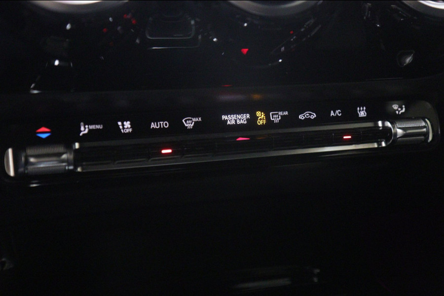 Mercedes-Benz A-Klasse 250 e AMG Limited PANO/CARPLAY/360CAM/MEMORY/VOL