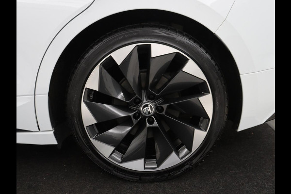 Škoda Enyaq iV 80 Sportline | SOH 88% | Leder/alcantara | Stuur/stoel verwarming | Adaptive cruise | Carplay | Sfeerverlichting | Camera | Park assist | Trekhaak