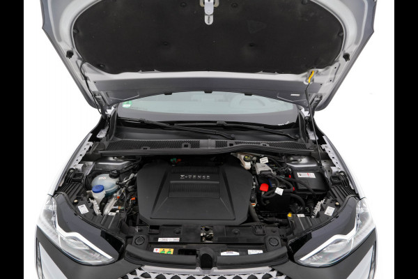 DS DS 3 Crossback E-Tense Performance Line+ 50 kWh Aut. *HEAD-UP | BLINDSPOT | LEATHER-MICROFIBRE | MATRIX-LED | KEYLESS | CAMERA | DIGI-COCKPIT | HEATED-SPORTSEATS | DAB+ | PRIVACY-GLASS | ECC | PDC | CRUISE | 18''ALU*