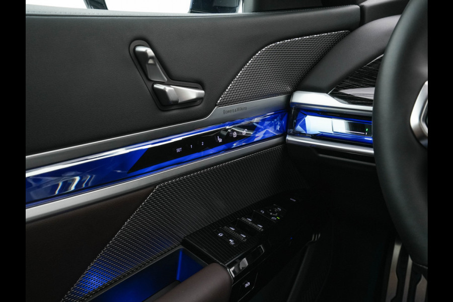 BMW i7 xDrive60 106 kWh M-Sportpack [3-Fase-11kW] {SoH-98%} (INCL.BTW) *PANO | HEAD-UP | LUXURY-LEATHER | FULL-LED | BLIND-SPOT | BOWERS&WILKINS | MEMORY-PACK | TOP-VIEW | VENTILATED/HEATED-COMFORTSEATS | SOFT-CLOSE | WIDE-SREEN-DIGICOCKPIT | KEYLESS