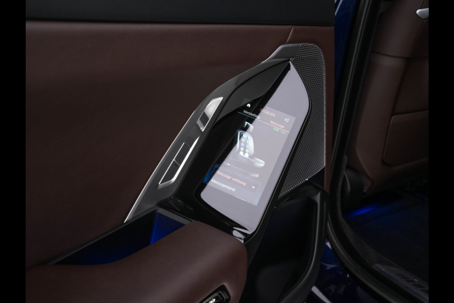 BMW i7 xDrive60 106 kWh M-Sportpack [3-Fase-11kW] {SoH-98%} (INCL.BTW) *PANO | HEAD-UP | LUXURY-LEATHER | FULL-LED | BLIND-SPOT | BOWERS&WILKINS | MEMORY-PACK | TOP-VIEW | VENTILATED/HEATED-COMFORTSEATS | SOFT-CLOSE | WIDE-SREEN-DIGICOCKPIT | KEYLESS