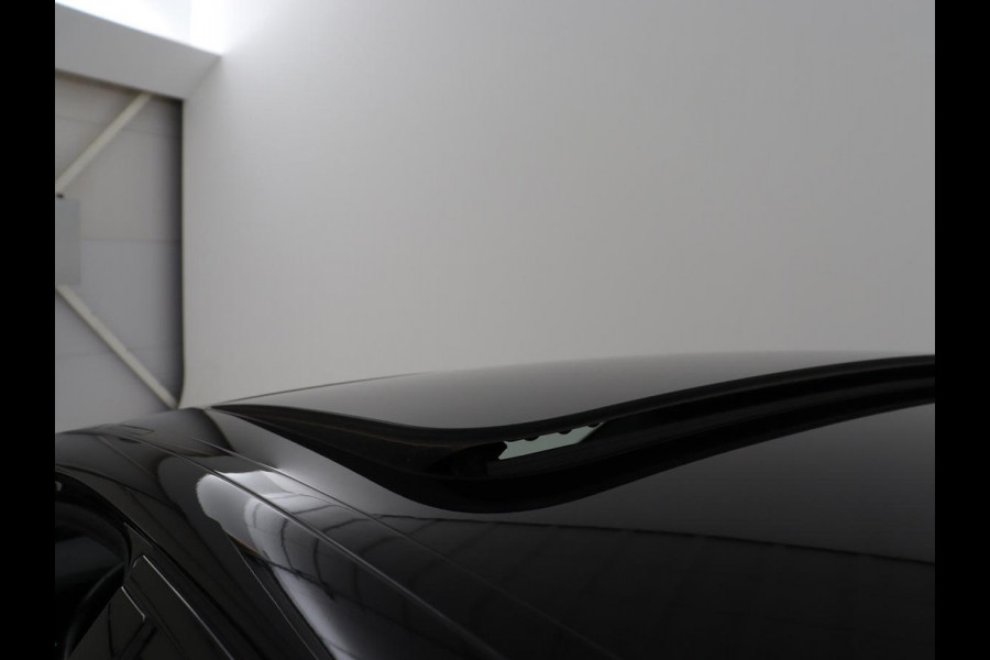 BMW 5 Serie 530e xDrive High Executive | SOH 89,6% | Panoramadak | Leder | Memory | Stoelverwarming | Harman/Kardon | Carplay | Sfeerverlichting | Cruise control | PHEV