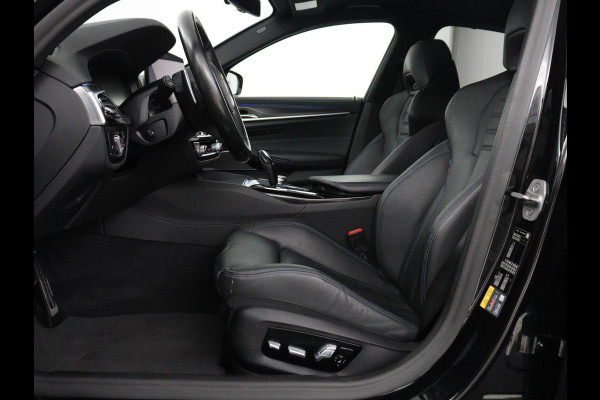 BMW 5 Serie 530e xDrive High Executive | SOH 89,6% | Panoramadak | Leder | Memory | Stoelverwarming | Harman/Kardon | Carplay | Sfeerverlichting | Cruise control | PHEV