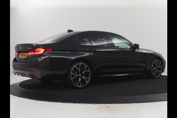 BMW 5 Serie 530e xDrive High Executive | SOH 89,6% | Panoramadak | Leder | Memory | Stoelverwarming | Harman/Kardon | Carplay | Sfeerverlichting | Cruise control | PHEV