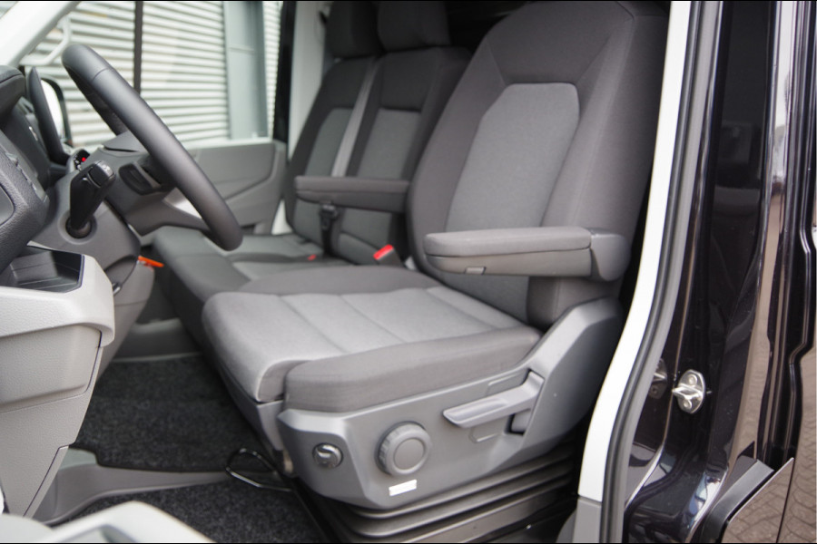 Volkswagen Crafter 35 2.0 TDI L3H3(L2H2) AUT. 3-ZITS, FACELIFT, CAMERA, GEV. STOEL, CRUISE, LEDER STUUR, CLIMA