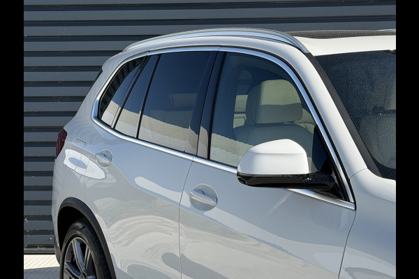 BMW X5 xDrive45e High Executive | Pano/Schuif dak | B&W Audio | 360 Camera | Full Option!